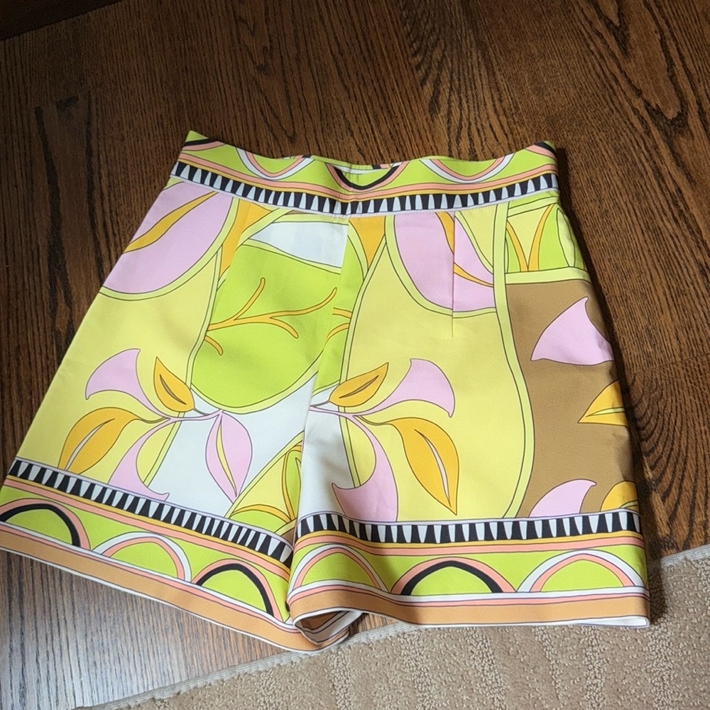 Zara Printed High‎ Waist Shorts - Picture 6 of 17